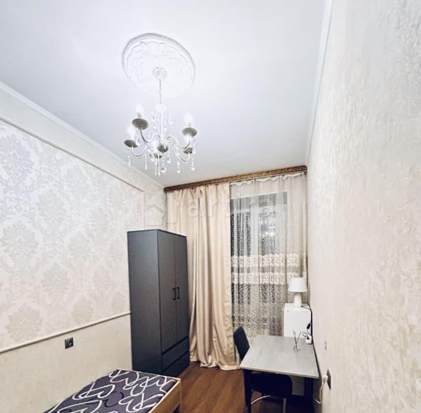 Комната, 75 м2, 2/4 эт. Санкт-Петербург - изображение 2