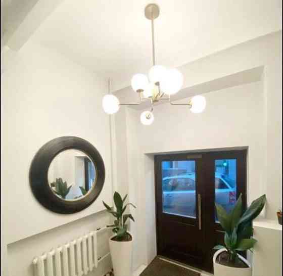 Комната, 80 м2, 5/6 эт. Москва