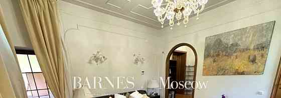 Дом, 1100 м2, 30 соток, 3 эт. Одинцово