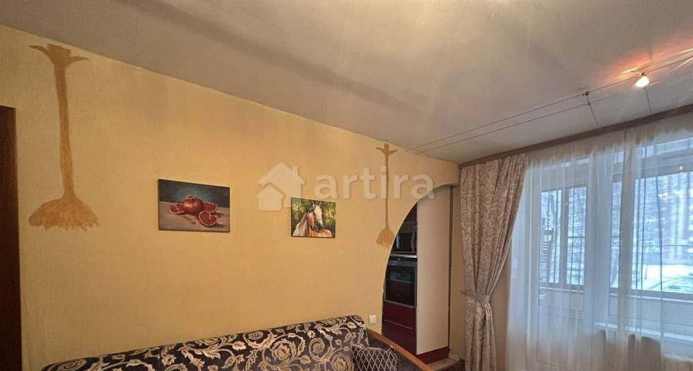 Комната, 55 м2, 2/5 эт. Санкт-Петербург - изображение 6