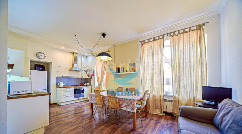 3-комн. квартира, 100 м2, 5/5 эт. Санкт-Петербург - изображение 1