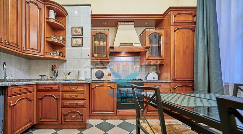 2-комн. квартира, 70 м2, 2/4 эт. Санкт-Петербург - изображение 12