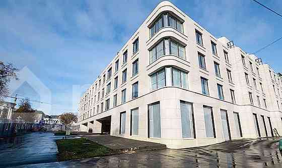 3-комн. апарт-ы, 151 м2, 4/5 эт. Москва