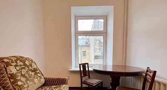 Комната, 143 м2, 3/7 эт. Санкт-Петербург