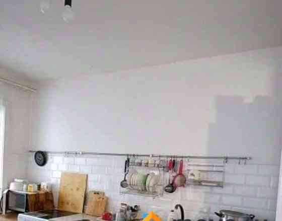 Комната, 25 м2, 1/9 эт. Иркутск