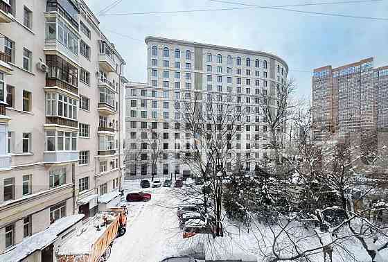 3-комн. квартира, 93.7 м2, 3/7 эт. Москва