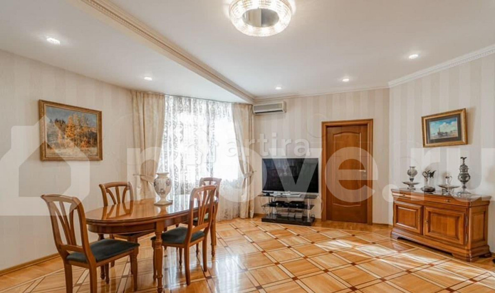 4-комн. квартира, 135.9 м2, 2/6 эт. Москва - изображение 1