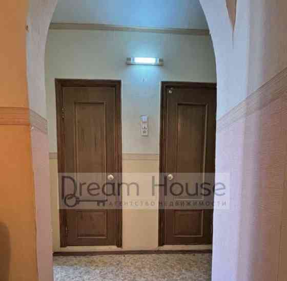 Комната, 30.3 м2, 6/7 эт. Москва