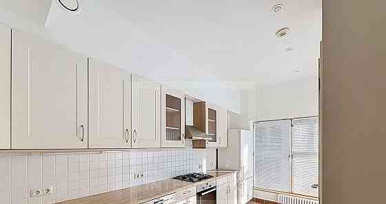 Коттедж, 160 м2, 2 сотки, 3 эт. Москва