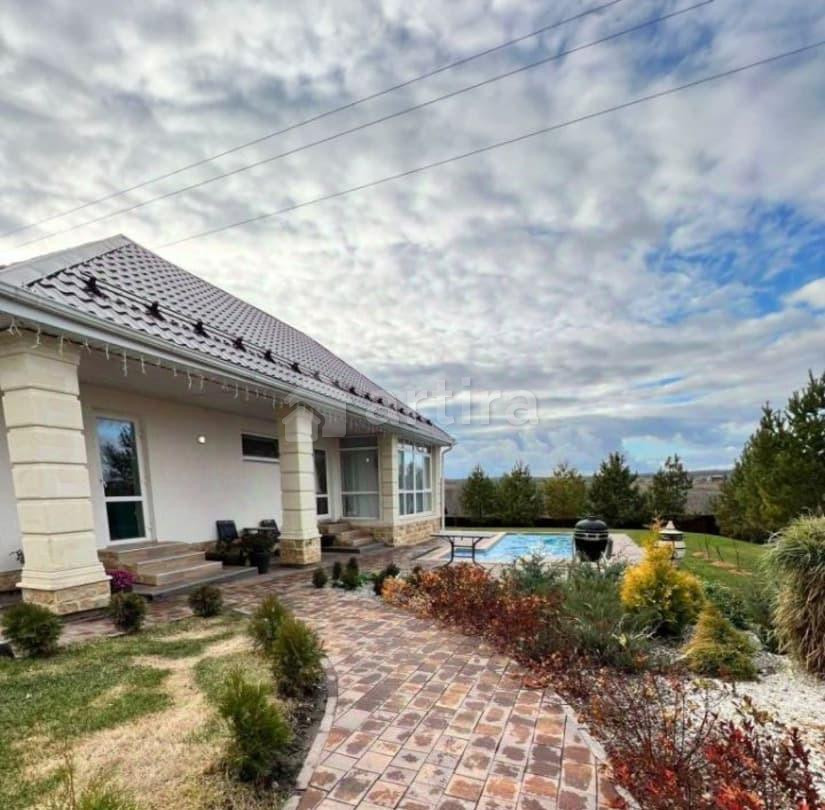 Коттедж, 150 м2, 25 соток, 1 эт. Саратов - изображение 1