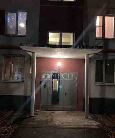 2-комн. квартира, 45 м2, 5/9 эт. Москва