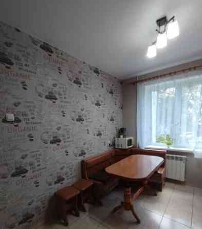 3-комн. квартира, 65 м2, 2/9 эт. Симферополь