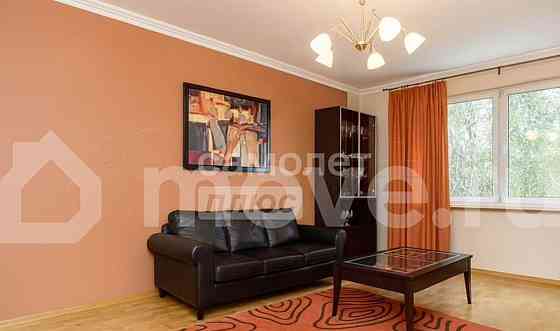 3-комн. квартира, 74 м2, 1/17 эт. Москва