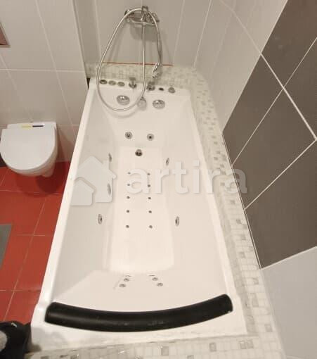 1-комн. апарт-ы, 28 м2, 2/4 эт. Москва - изображение 1