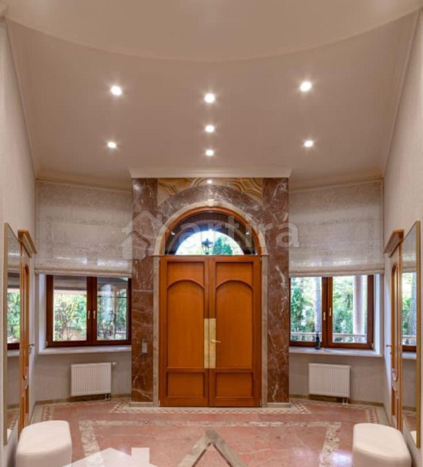 Коттедж, 900 м2, 30 соток, 4 эт. Королев - изображение 2