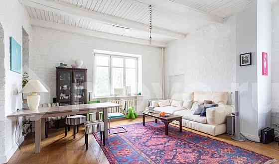 3-комн. квартира, 60.1 м2, 5/5 эт. Москва