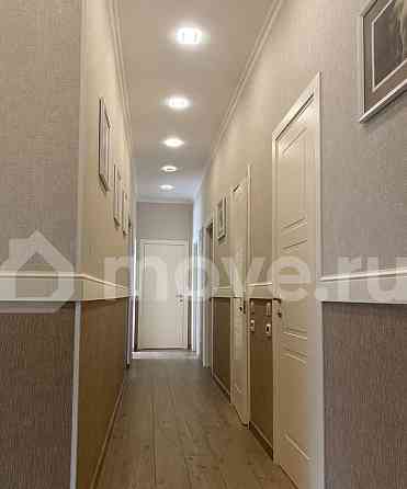 5-комн. квартира, 136.3 м2, 1/10 эт. Москва