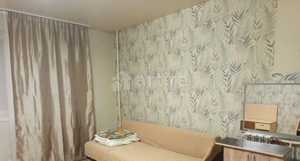 Комната, 18 м2, 4/9 эт. Красноярск - изображение 1