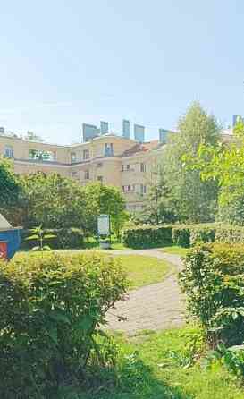 Комната, 65 м2, 1/3 эт. Санкт-Петербург