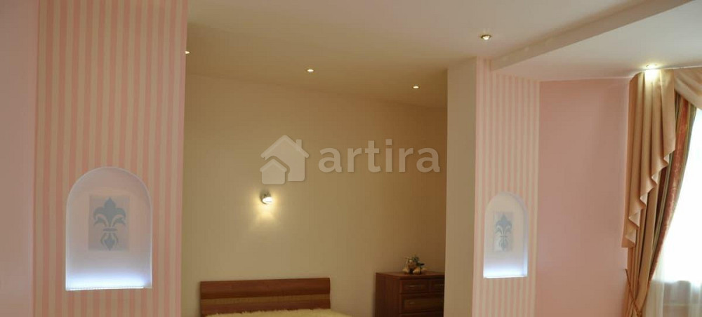 Комната, 110 м2, 2/5 эт. Лобня - изображение 1