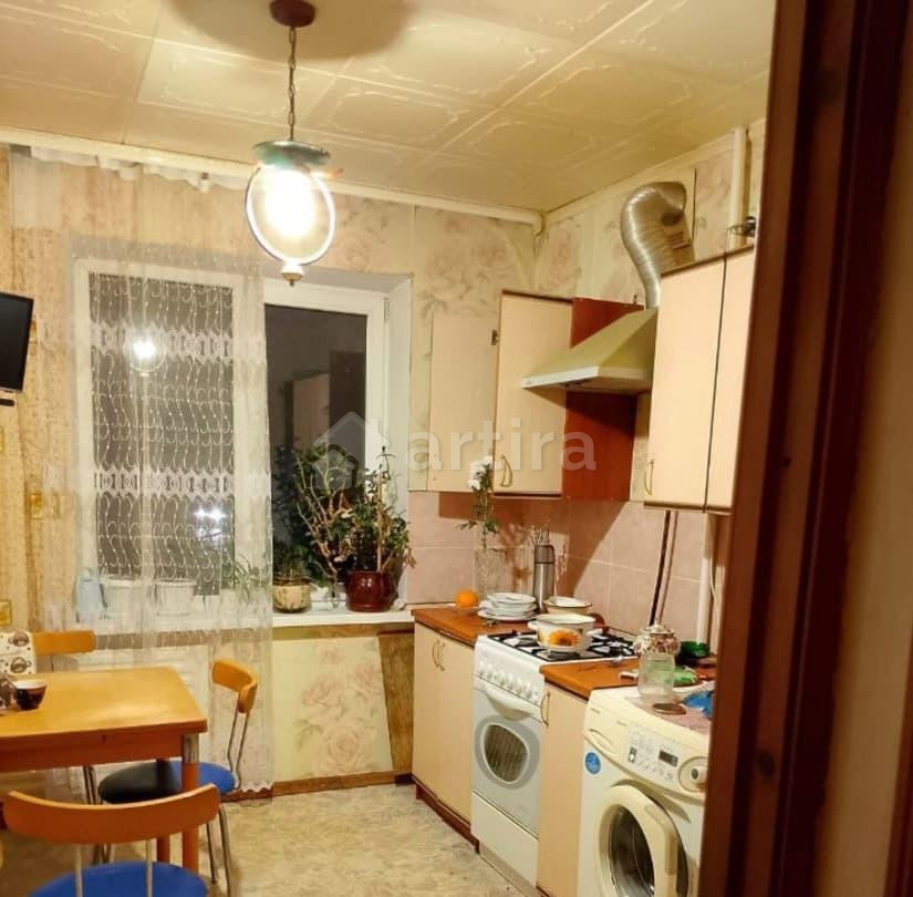 Комната, 76 м2, 3/9 эт. Уфа - изображение 1