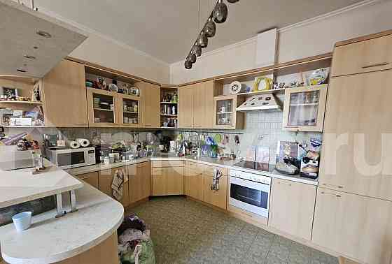 4-комн. квартира, 154.2 м2, 4/10 эт. Москва