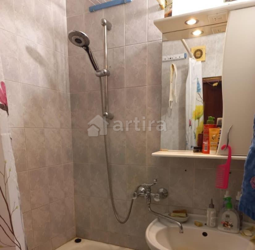 Комната, 13 м2, 1/9 эт. Санкт-Петербург - изображение 3