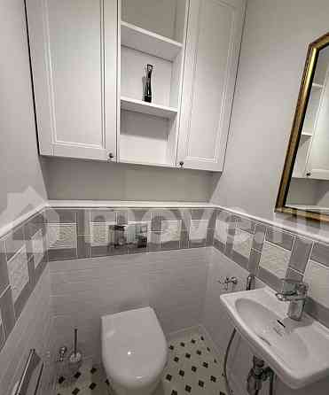 3-комн. квартира, 95 м2, 5/5 эт. Москва