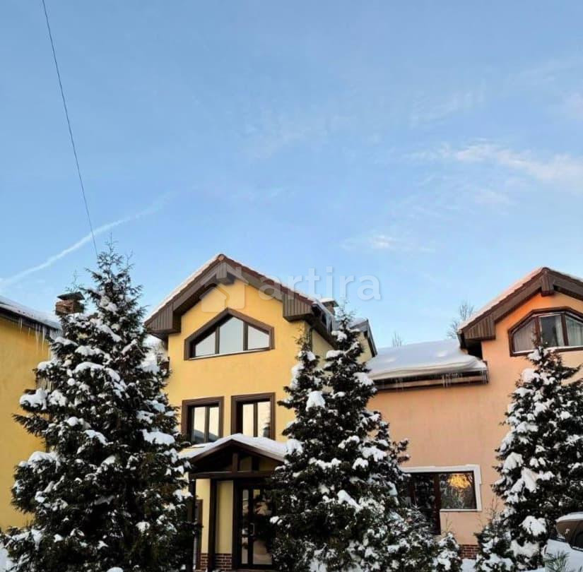 Таунхаус, 197 м2, 3 сотки, 3 эт. Одинцово - изображение 1