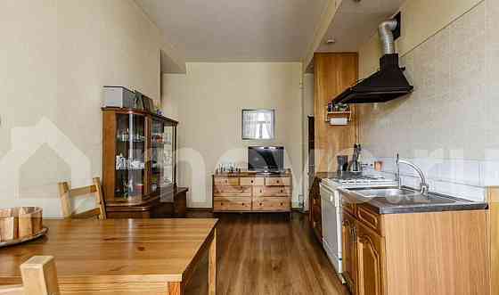 2-комн. квартира, 57.3 м2, 3/4 эт. Москва