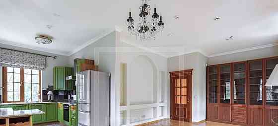 Коттедж, 450 м2, 16 соток, 3 эт. Одинцово