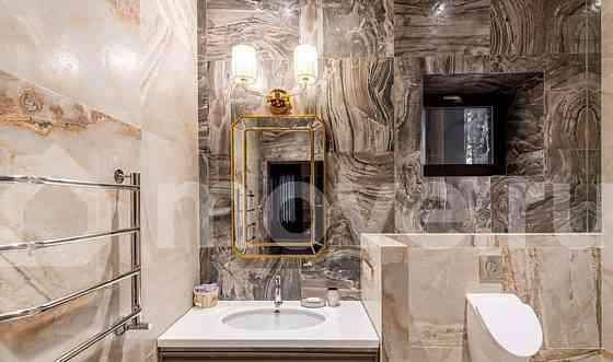 4-комн. квартира, 187 м2, 5/6 эт. Москва