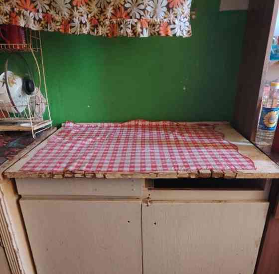 Комната, 102 м2, 4/4 эт. Санкт-Петербург