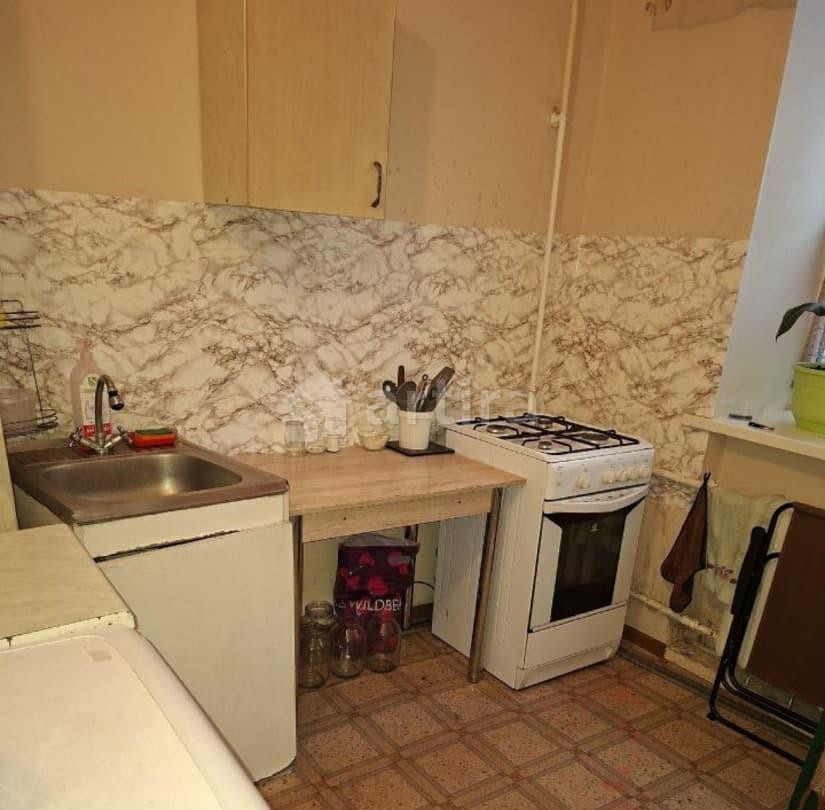 Комната, 60 м2, 1/2 эт. Пермь - изображение 1