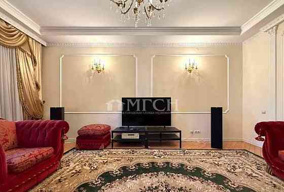 3-комн. квартира, 149.2 м2, 5/9 эт. Москва