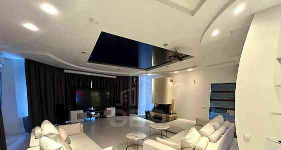 Дом, 567.7 м2, 14 соток, 3 эт. Санкт-Петербург