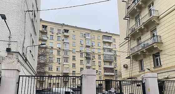 Комната, 9 м2, 2/5 эт. Москва