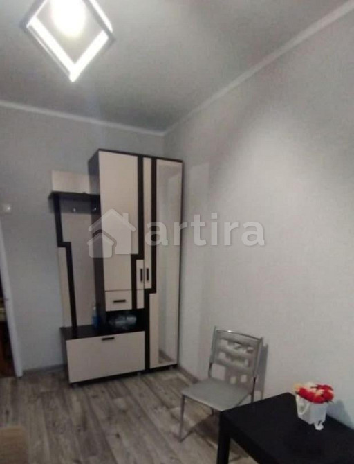 Комната, 11 м2, 2/9 эт. Москва - изображение 2