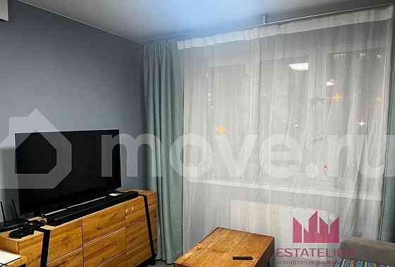2-комн. квартира, 77 м2, 2/9 эт. Москва