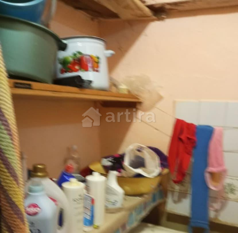 Комната, 20 м2, 1/2 эт. Екатеринбург - изображение 1