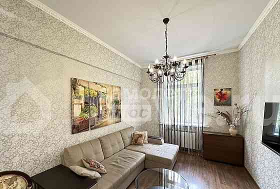 3-комн. квартира, 64.6 м2, 2/5 эт. Москва