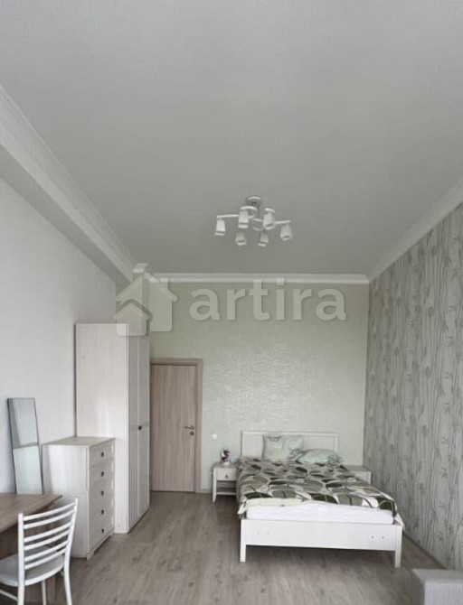 Комната, 89 м2, 8/11 эт. Москва - изображение 1