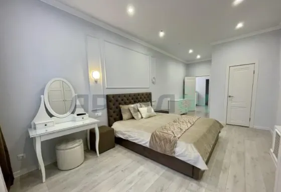 Сдам 3-комн. квартиру, 88 м², 5/24 эт. Казань