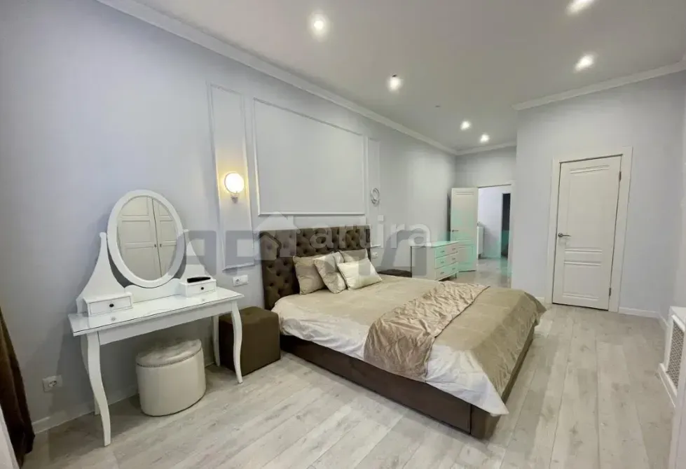 Сдам 3-комн. квартиру, 88 м², 5/24 эт. Казань - изображение 1