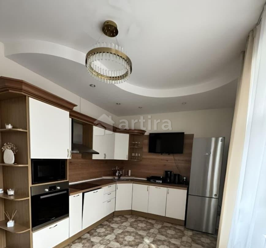 Таунхаус, 170 м2, 1 сотка, 3 эт. Санкт-Петербург - изображение 2