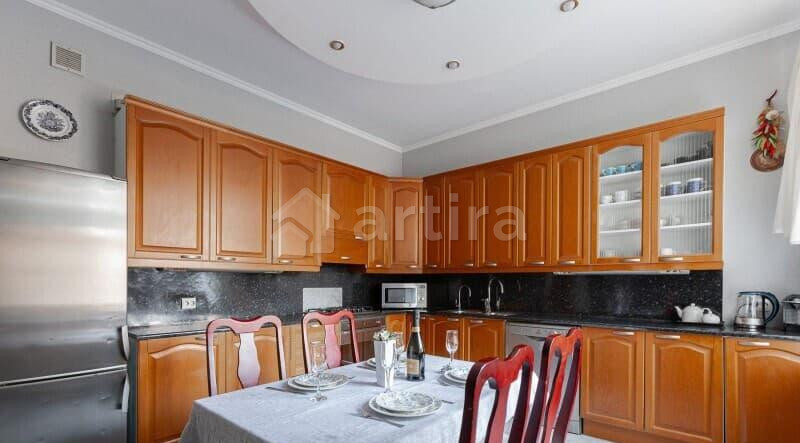 4-комн. квартира, 140 м2, 5/5 эт. Санкт-Петербург - изображение 3