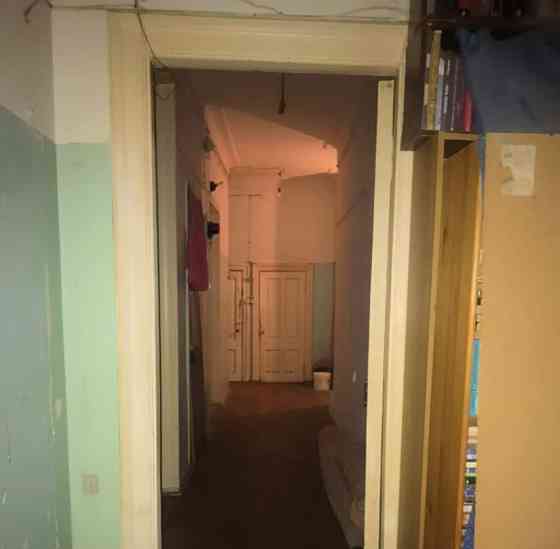 Комната, 52.4 м2, 3/6 эт. Москва