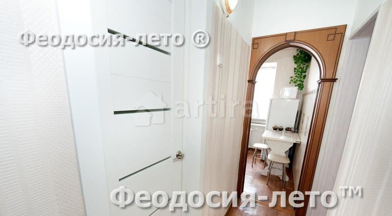 2-комн. квартира, 40 м2, 3/3 эт. Феодосия - изображение 15