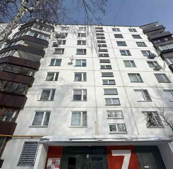 Комната, 16 м2, 1/9 эт. Москва