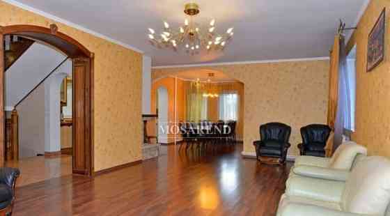 Коттедж, 380 м2 Бронницы